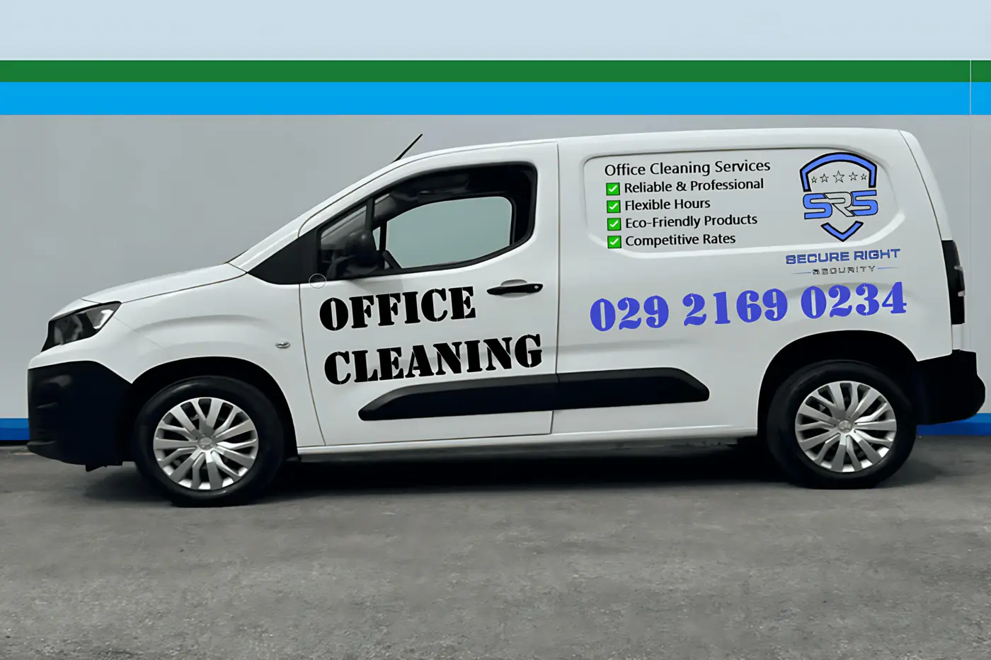 Office cleaning transport vehicle